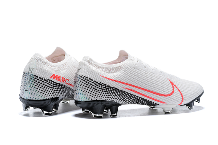 Nike Mercurial Vapor 13 Elite FG 2020 White Red Black - Supreme Performance for Footballers! Nike Mercurial Vapor 13 Elite FG 2020 White Red Black - Supreme Performance for Footballers!