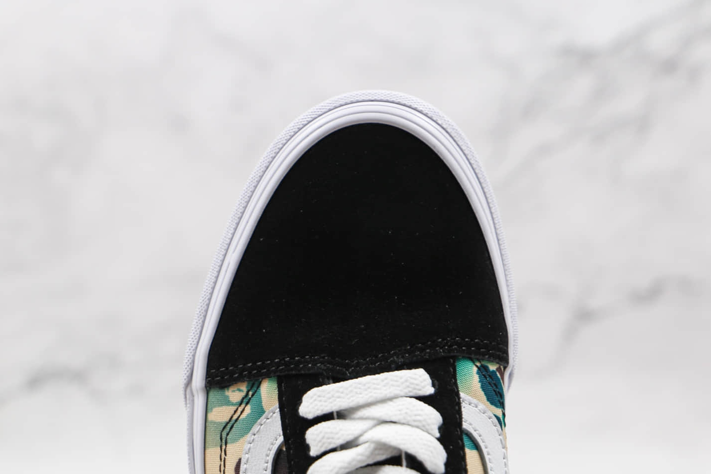 Vans Ward Black Camo VN0A38DMU21 - Stylish and Versatile Footwear Vans Ward Black Camo VN0A38DMU21 - Stylish and Versatile Footwear