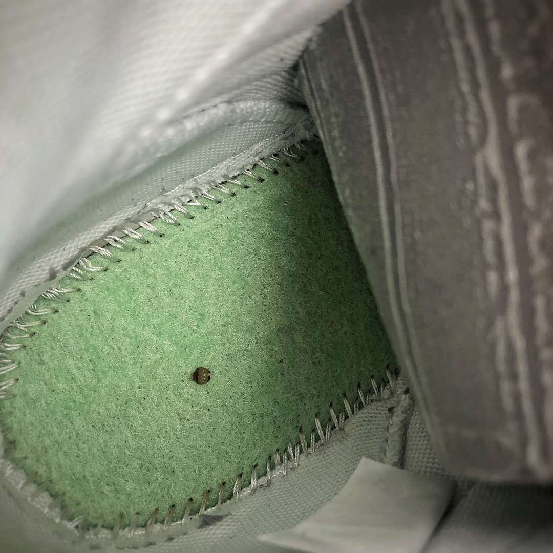 Nike sacai x Blazer Mid 'Black Blue' BV0072-001 - Stylish Sneakers for Unmatched Fashion. Nike sacai x Blazer Mid 'Black Blue' BV0072-001 - Stylish Sneakers for Unmatched Fashion.