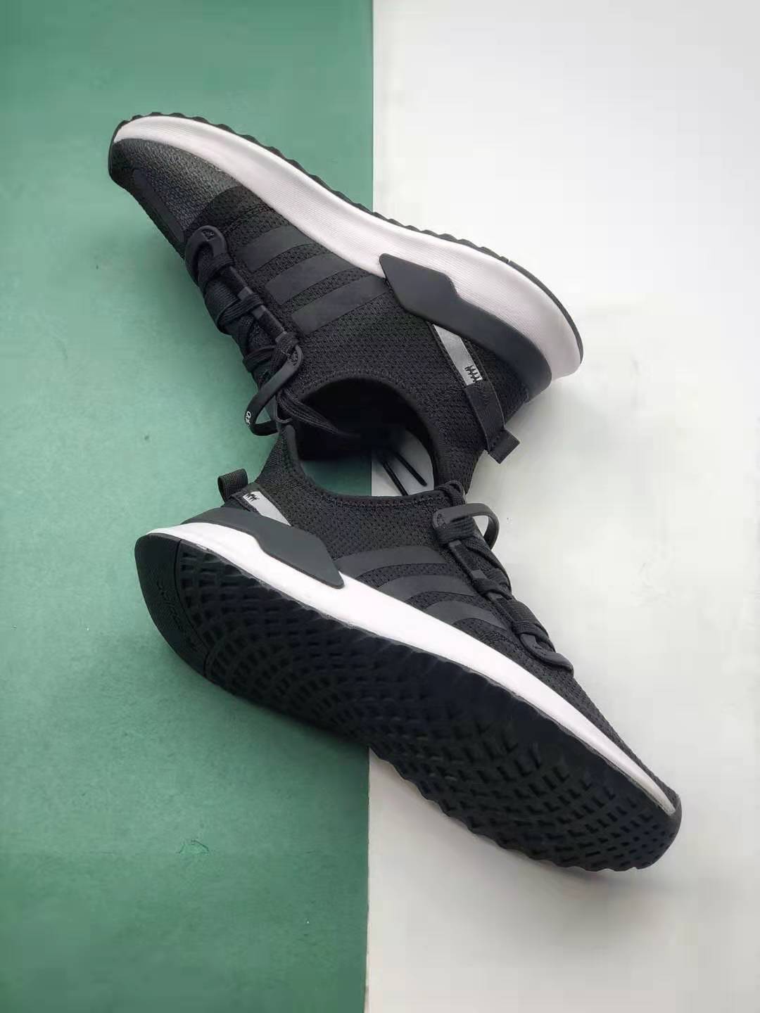 Adidas U_Path Run 'Core Black' EE7161 - Stylish and Comfortable Sneakers