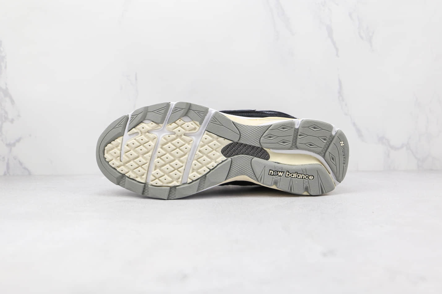 New Balance Kith x 990v3 Made In USA Genesis M990KI3 - Limited Edition Sneaker