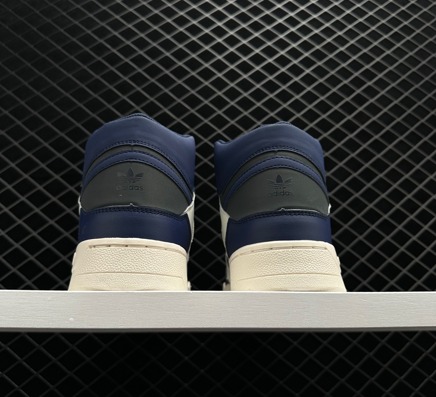 Adidas Originals Drop Step XL 'White Navy' HQ6946 - Stylish and Versatile Footwear