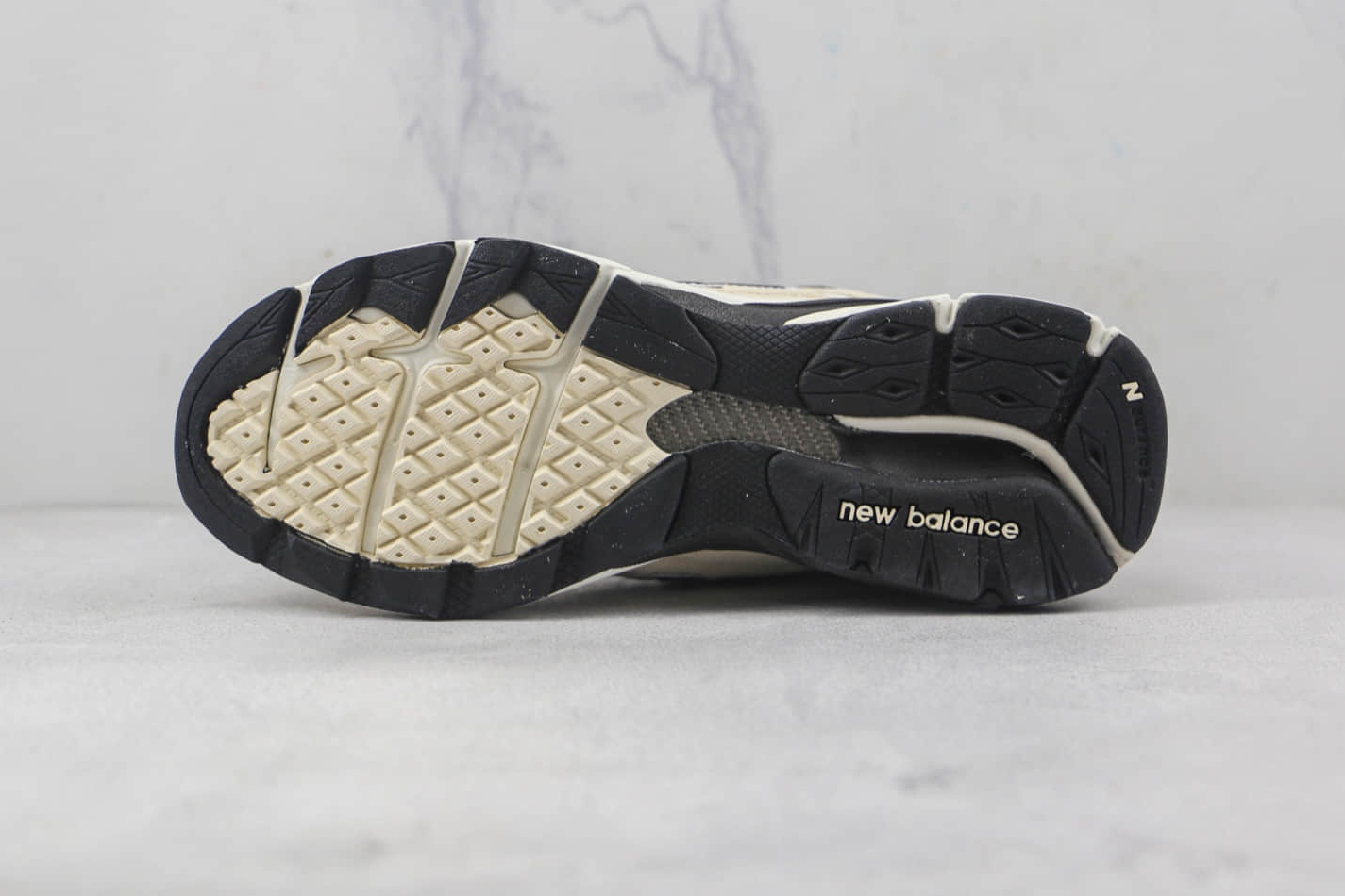 New Balance Teddy Santis x 990v3 Made in USA 'Moonbeam' M990AD3 - Shop Now! New Balance Teddy Santis x 990v3 Made in USA 'Moonbeam' M990AD3 - Shop Now!