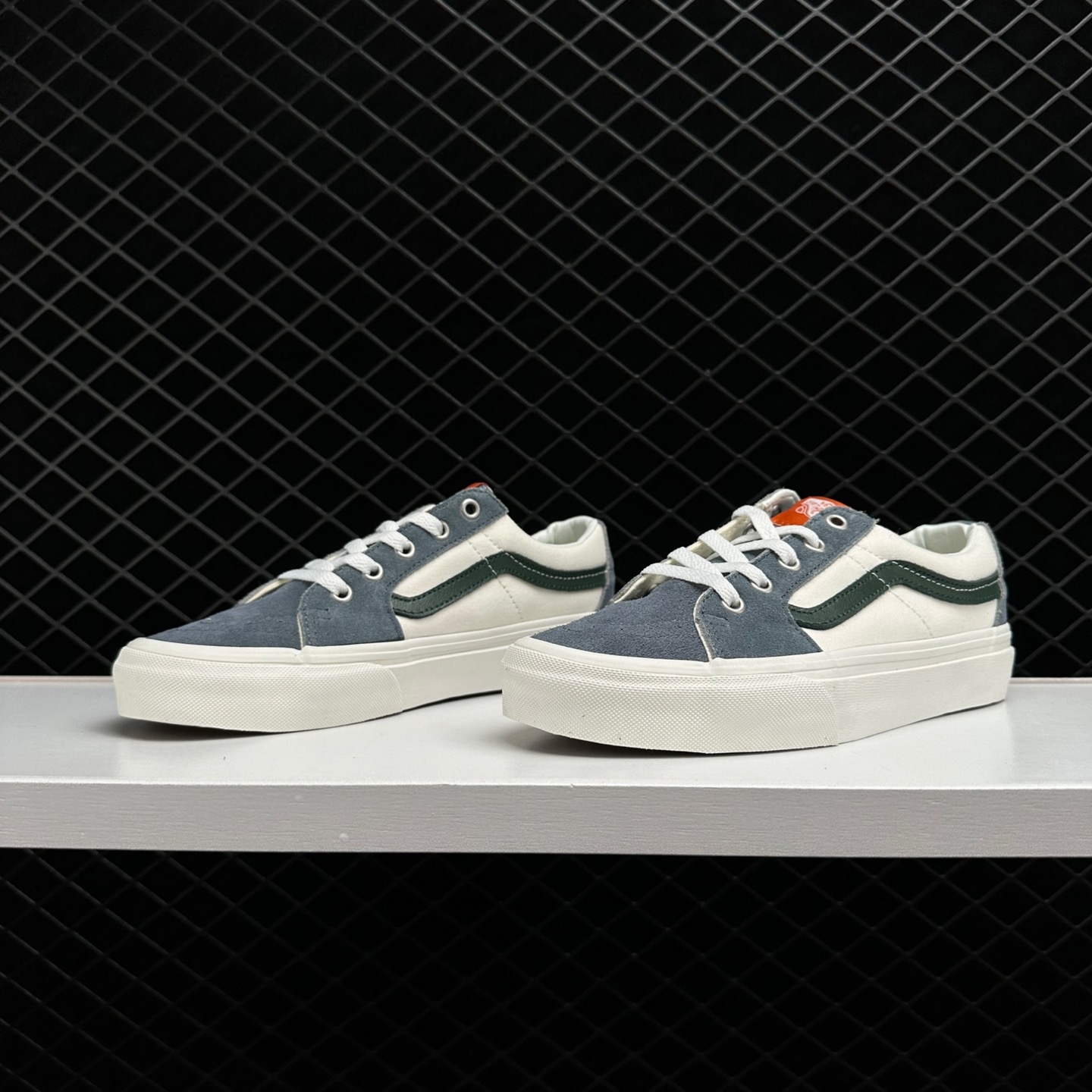 Vans SK8-Low Low Tops Shoes | Unisex White Green | VN0A5KXDBLG