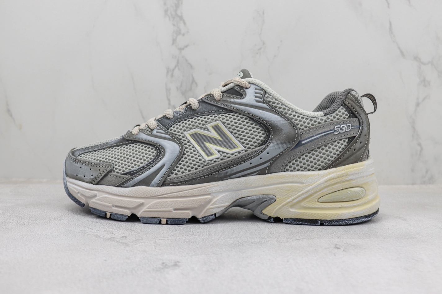New Balance 530 MR530TG - Premium Athletic Shoes & Sneakers