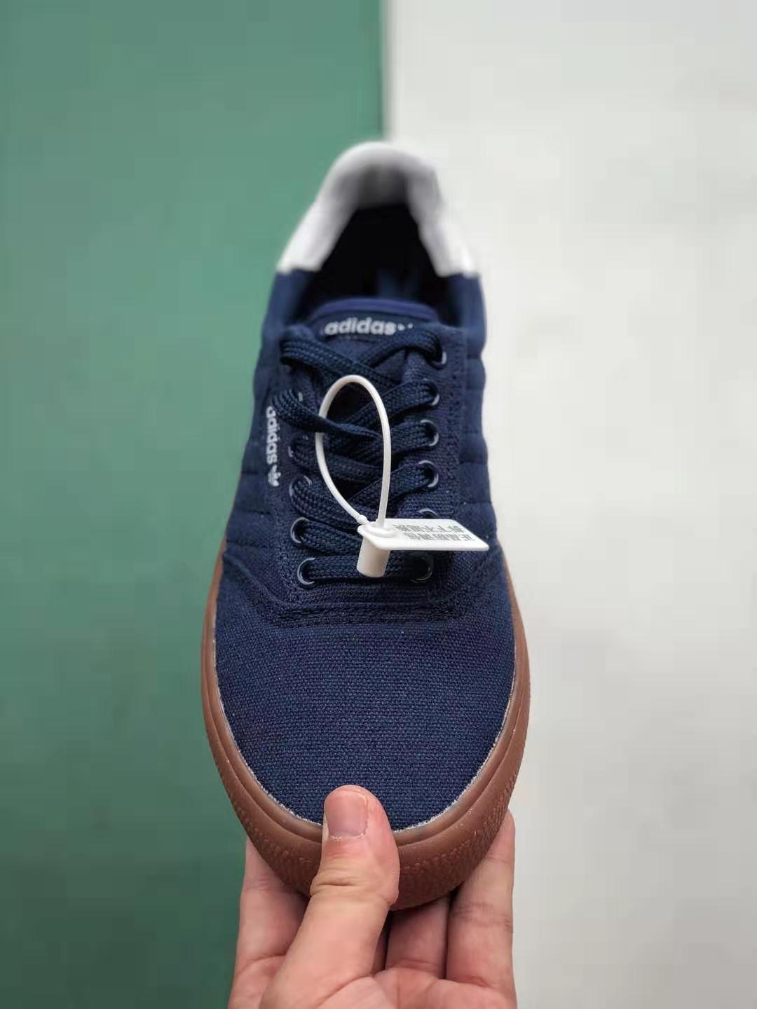 Adidas 3MC G54654 - Shop the Stylish and Versatile Skate Shoe