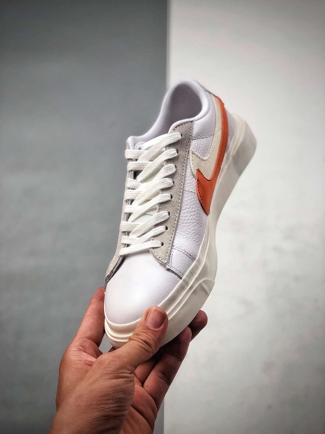 Nike SB Blazer Low x Sacai White Orange Varsity Grey BV0076-107 | Exclusive Collaboration | Limited Edition