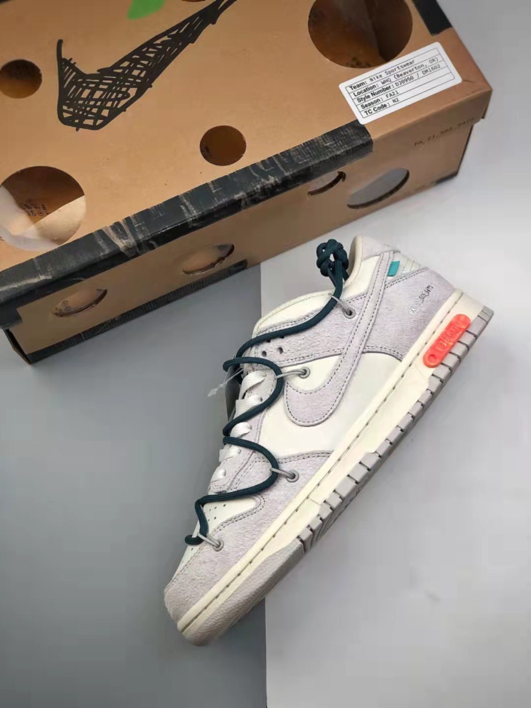 Nike Off-White x Dunk Low 'Lot 16 of 50' DJ0950-111 | Limited Edition
