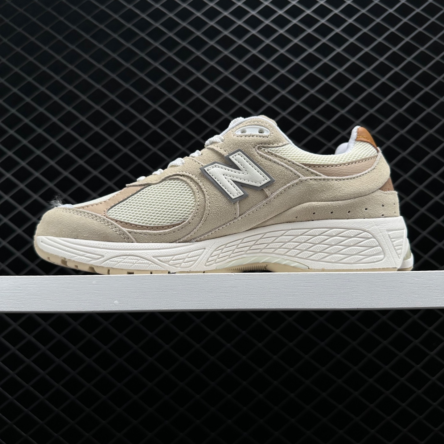 New Balance 2002R 'Sandstone' M2002RSC - Iconic Design, Enhanced Comfort New Balance 2002R 'Sandstone' M2002RSC - Iconic Design, Enhanced Comfort