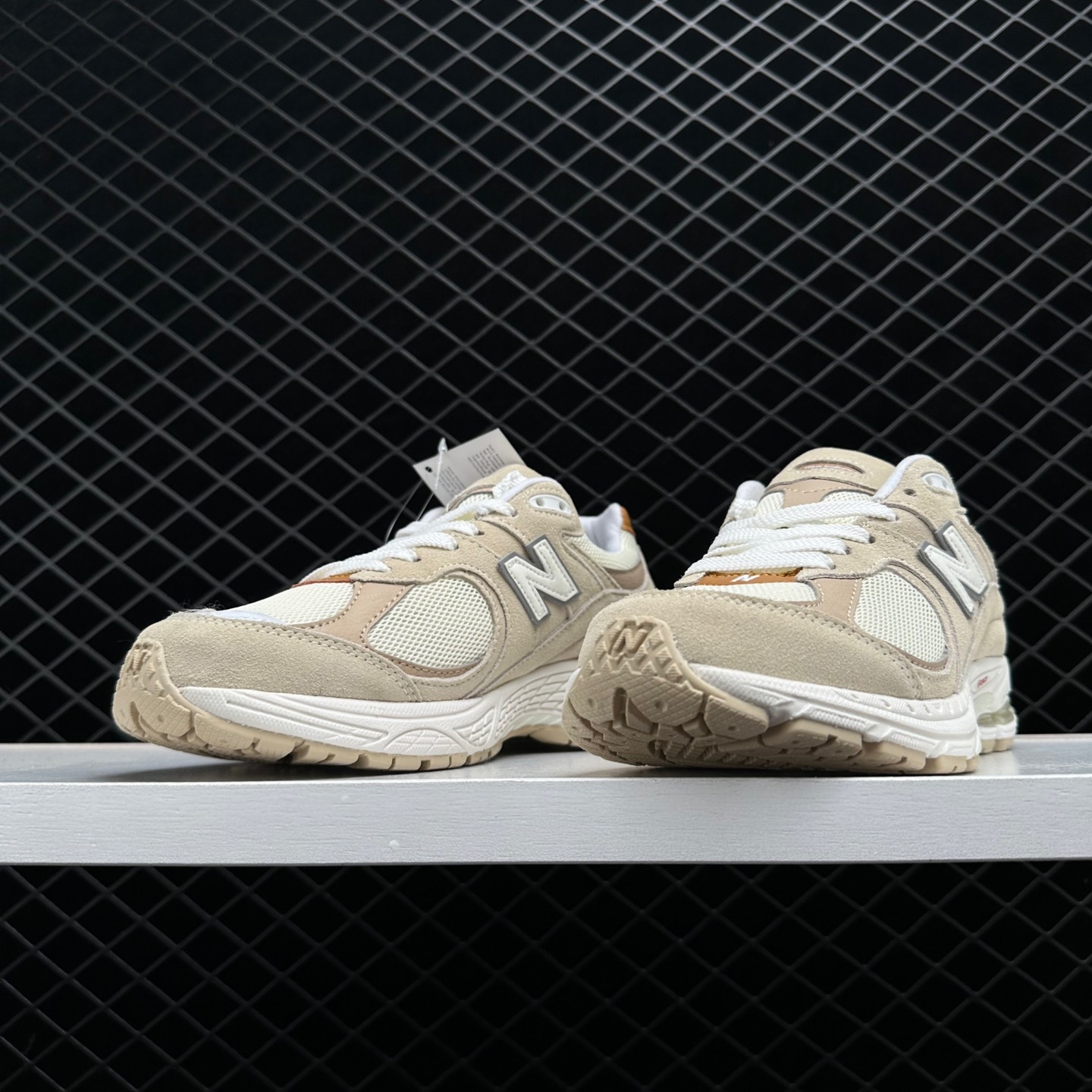 New Balance 2002R 'Sandstone' M2002RSC - Iconic Design, Enhanced Comfort New Balance 2002R 'Sandstone' M2002RSC - Iconic Design, Enhanced Comfort