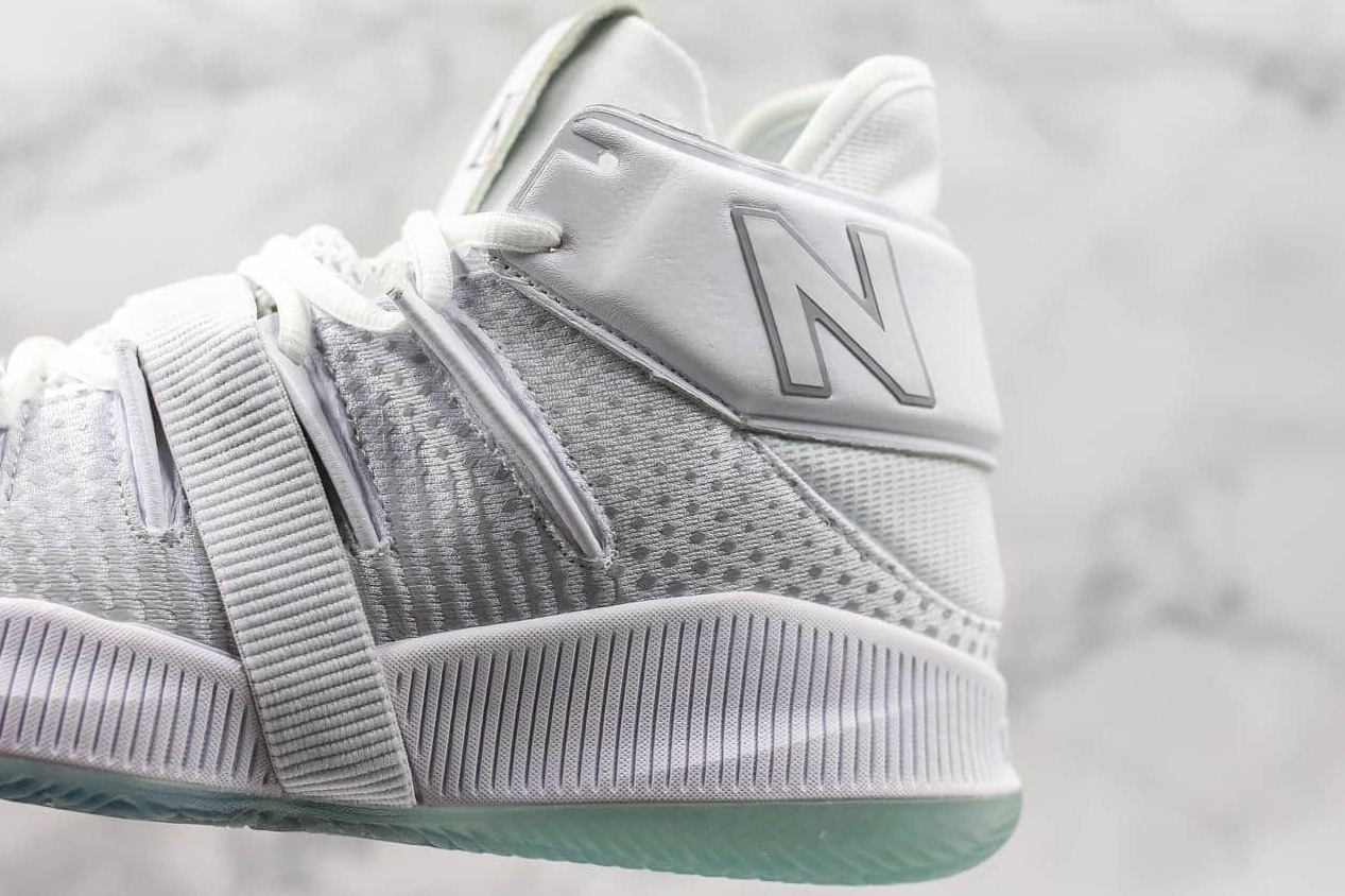 New Balance OMN1S White - Lightweight and Stylish Basketball Sneakers
