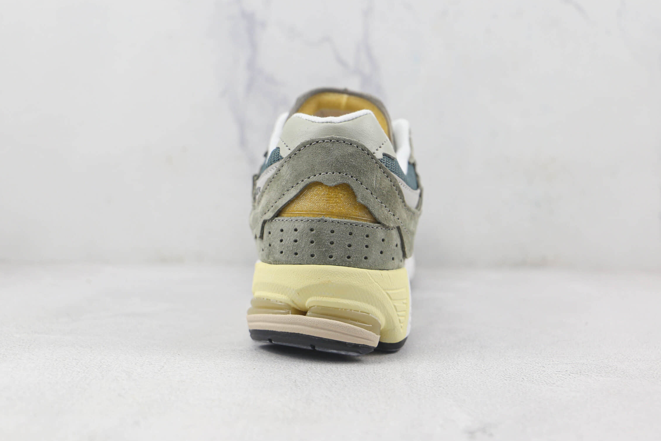 New Balance 2002R 'Protection Pack - Mirage Gray' M2002RDD | Premium Comfort & Style