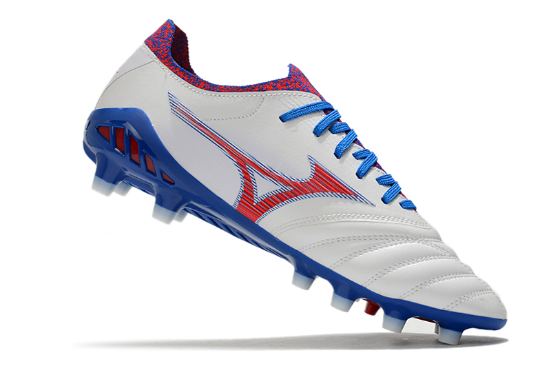 Mizuno Morelia Neo 3 Low Tops Silver P1GA219062 - Premium Comfort & Style Mizuno Morelia Neo 3 Low Tops Silver P1GA219062 - Premium Comfort & Style
